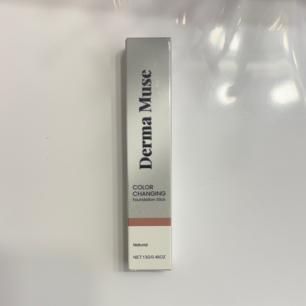 Color-Changing Foundation Stick - Natural (Beige)